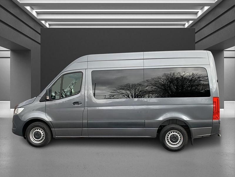 Gebraucht Mercedes Sprinter 170 PS (125 kW) 2023 Grau Van
