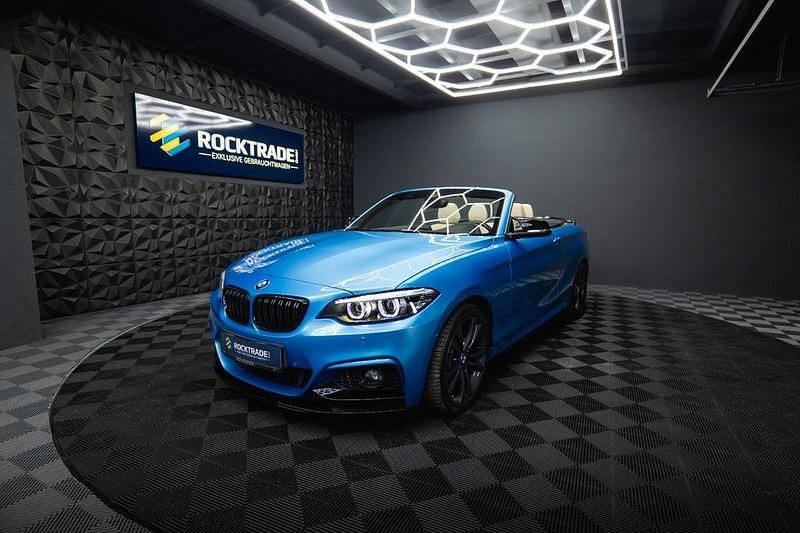 Second-hand BMW 230 Performance 252 CP (185 kW) 2018 Albastru Cabrio