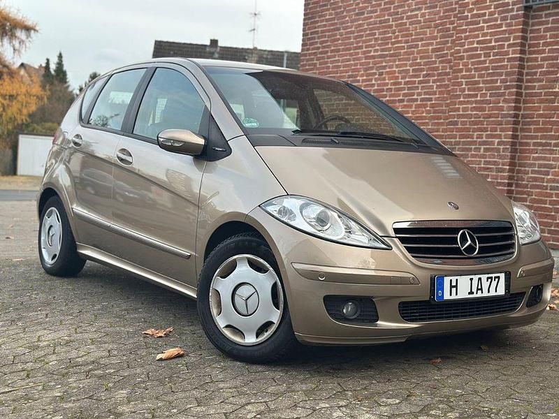 Beige Gebraucht 2006 Mercedes A170 Avantgarde Limousine | 1.299 € (Superpreis) - Bild 1/4