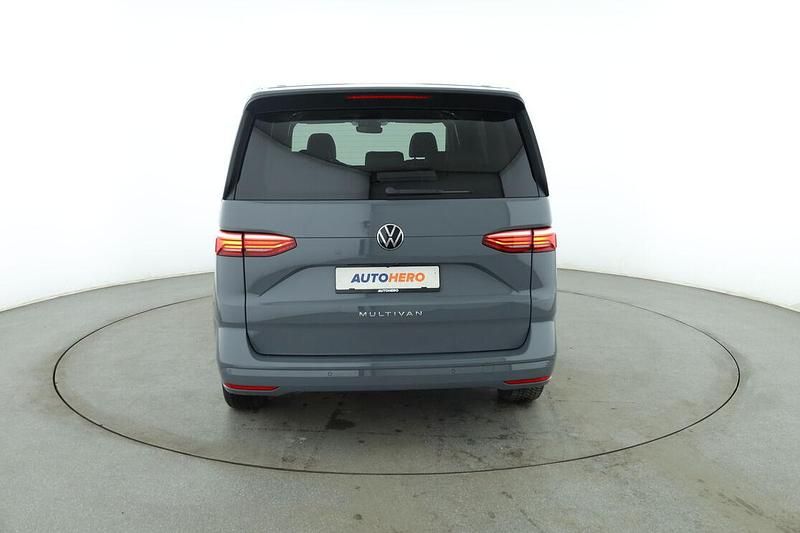Gebraucht VW Multivan Life 2024 Grau Van