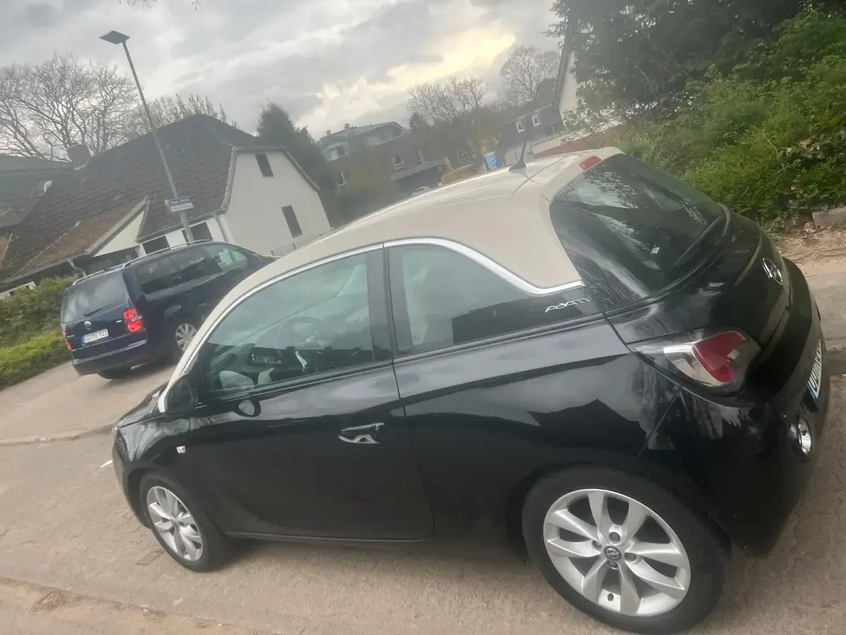 Gebraucht Opel Adam 69 PS (50 kW) 2018 Schwarz Kleinwagen