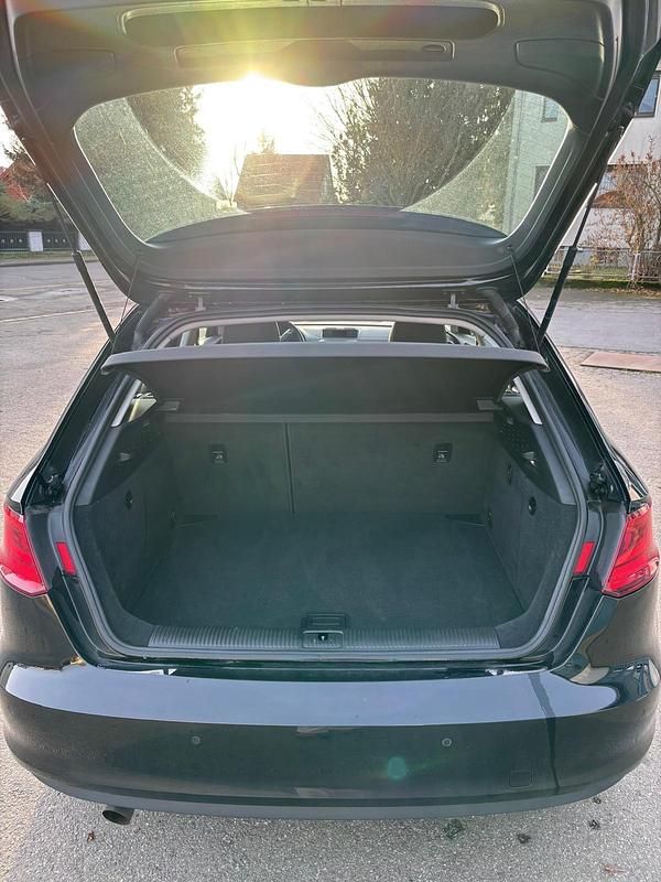 Gebraucht Audi A3 110 PS (80 kW) 2015 Schwarz Limousine