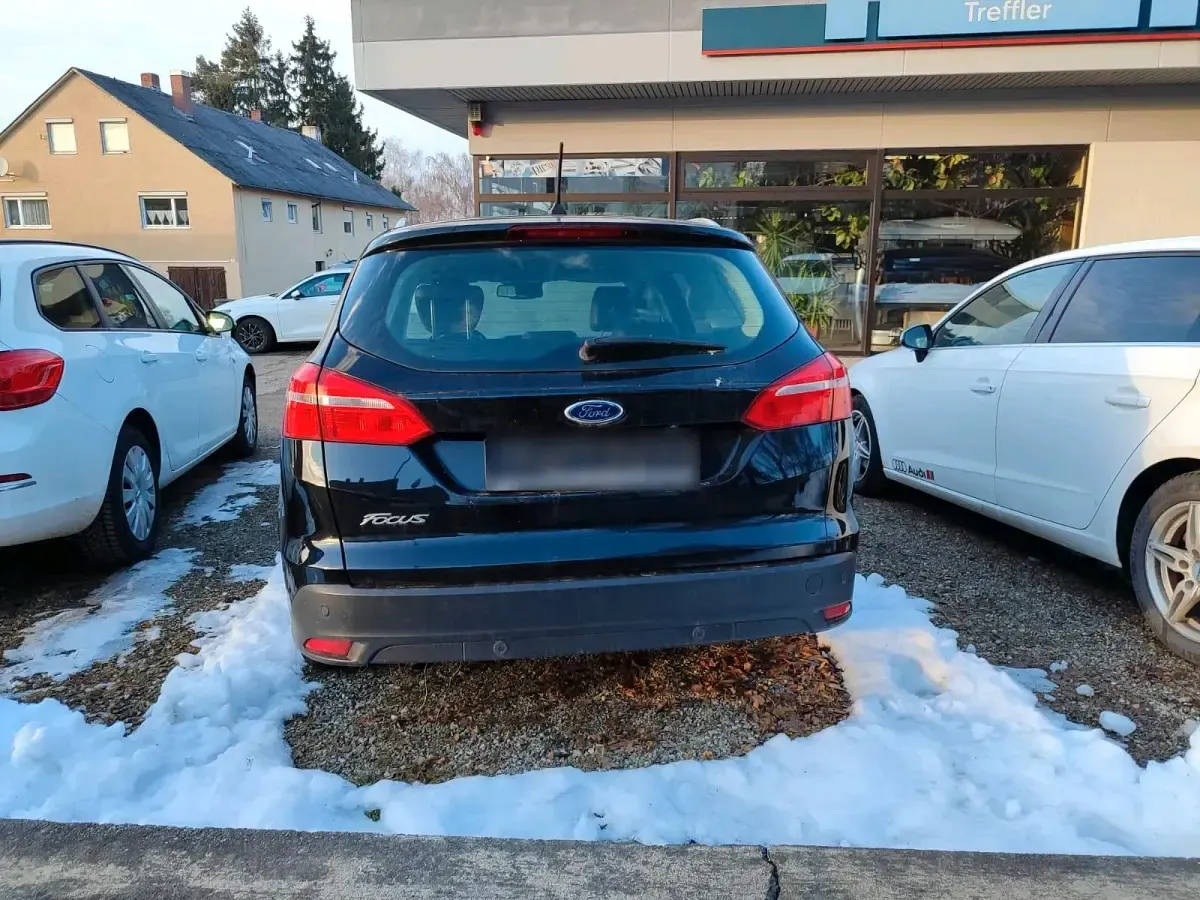 Usata Ford Focus 150 CV (110 kW) 2017 Nero Station wagon