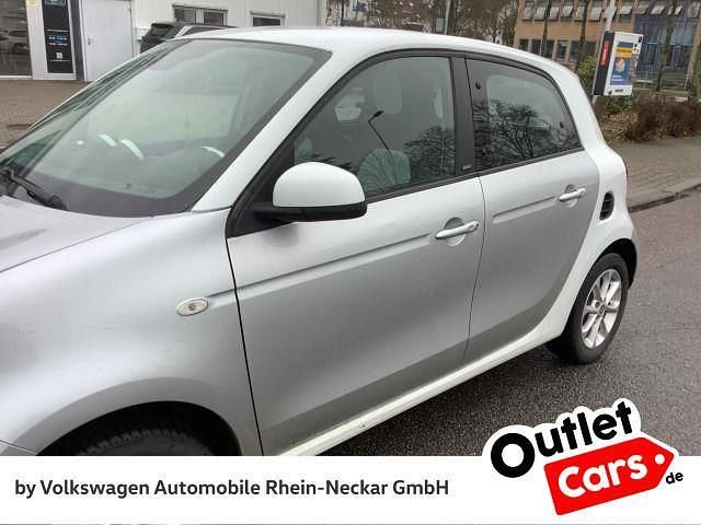 Gebraucht Smart ForFour 71 PS (52 kW) 2018 Weiß Kleinwagen