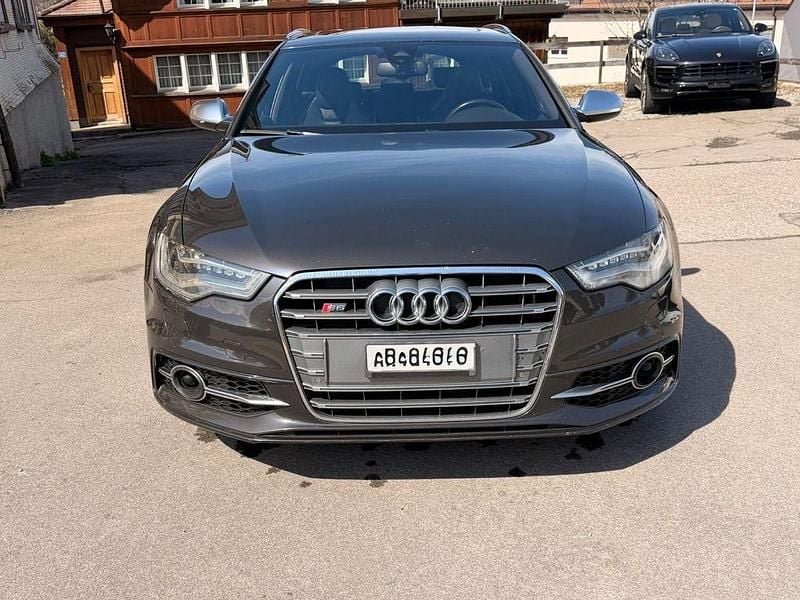Gebraucht Audi S6 Ambiente 420 PS (308 kW) 2013 Grau Kombi