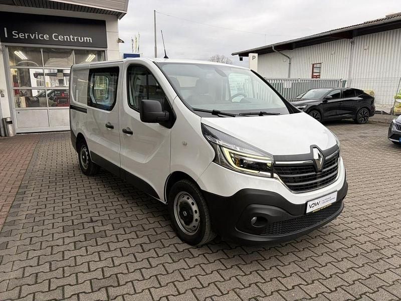 Gebraucht Renault Trafic Komfort 120 PS (88 kW) 2020 Weiß Van / Kleinbus