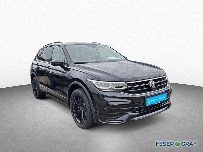 Gebraucht VW Tiguan Allspace R-line 193 PS (141 kW) 2024 Deep black perleffekt SUV