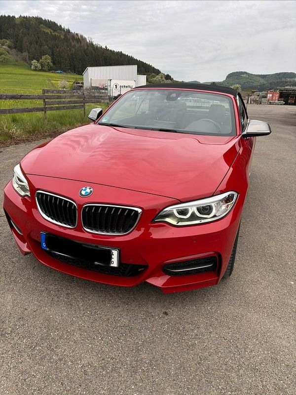 Używany BMW M235 326 KM (239 kW) 2014 Czerwony Kabriolet
