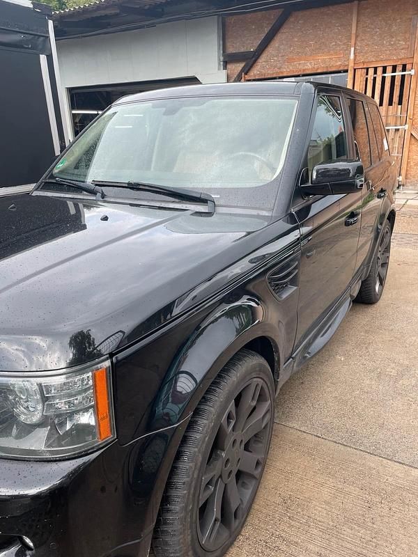 Schwarz Gebraucht 2007 Land Rover Range Rover Sport SUV | 5.950 € (Fairer Preis) - Bild 1/4