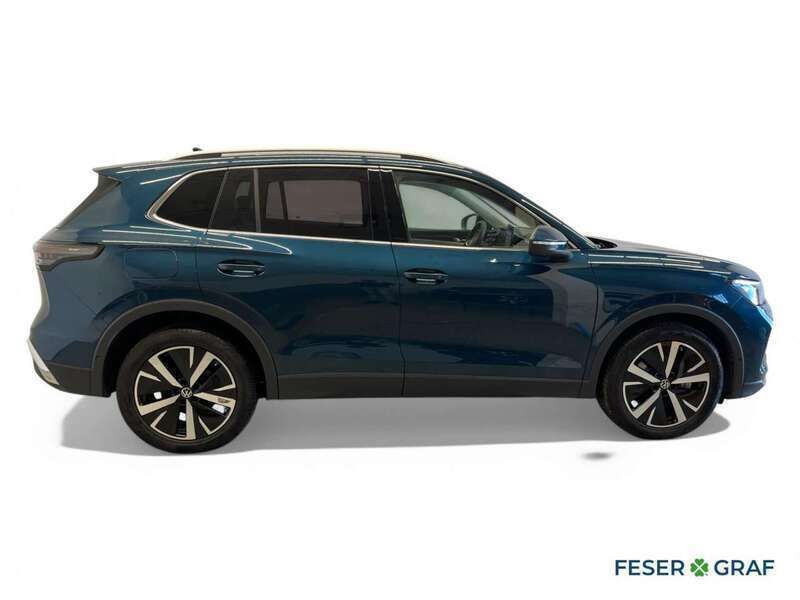 Gebraucht VW Tiguan Elegance 150 PS (110 kW) 2024 Nightshade blue metallic SUV