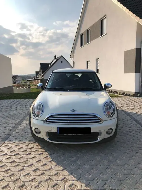 Usata Mini ONE 98 CV (72 kW) 2011 Beige Utilitaria