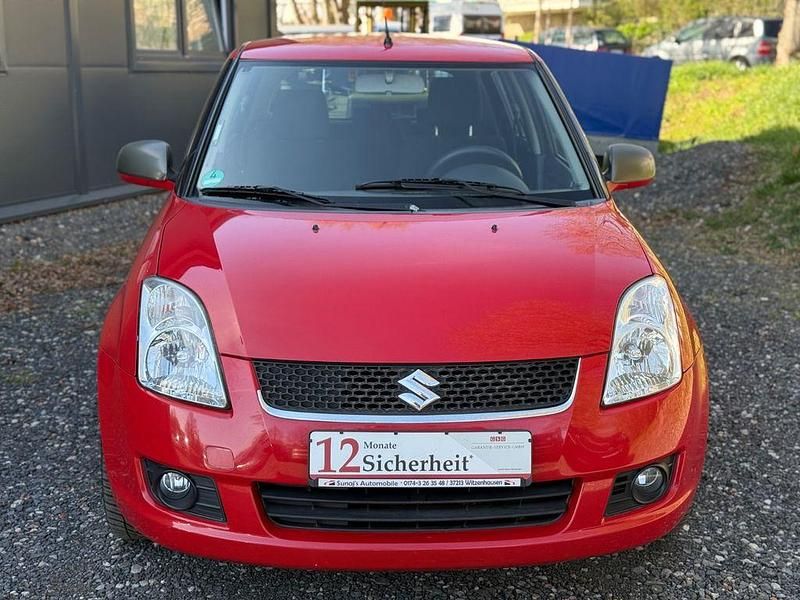 Gebraucht Suzuki Swift Comfort 92 PS (67 kW) 2010 Rot Kleinwagen