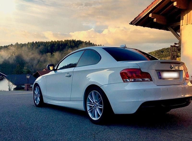 Gebraucht BMW 120 Coupé Performance 177 PS (130 kW) 2011 Weiß Coupé