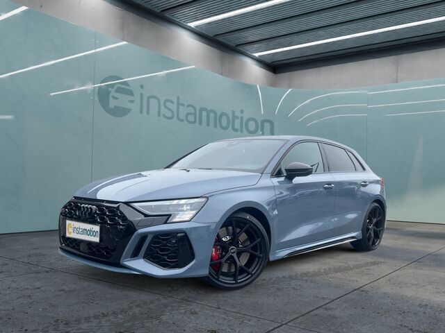 Grau Gebraucht 2024 Audi RS3 Sportback Kleinwagen | 58.440 € (Superpreis) - Bild 1/2