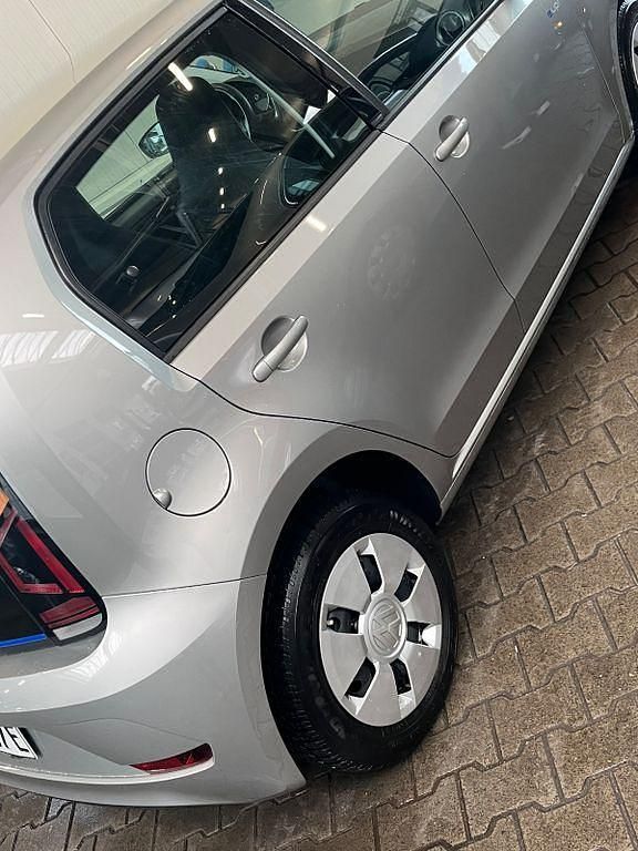 Gebraucht VW e-up! 61 kW (83 PS) 2020 Grau Kleinwagen
