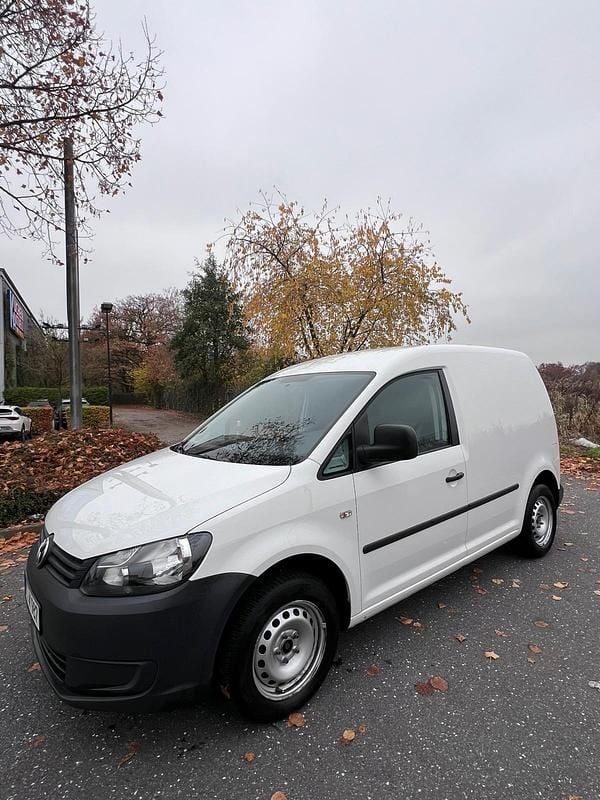 Weiß Gebraucht 2011 VW Caddy Van / Kleinbus | 6.649 € (Guter Preis) - Bild 1/4