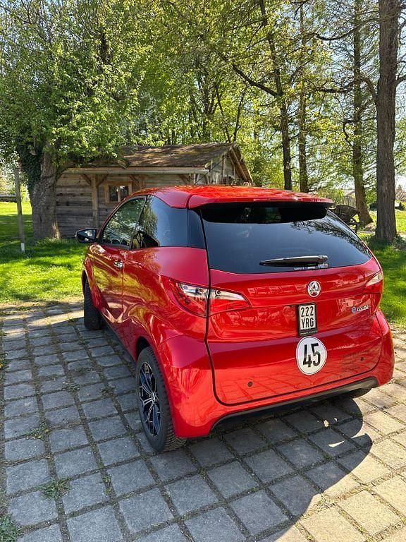 Używany Aixam Minauto 11 kW (15 KM) 2023 Czerwony Hatchback