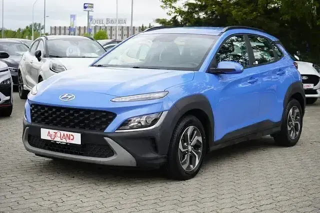 Gebraucht Hyundai Kona Select 141 PS (103 kW) 2021 Blau SUV