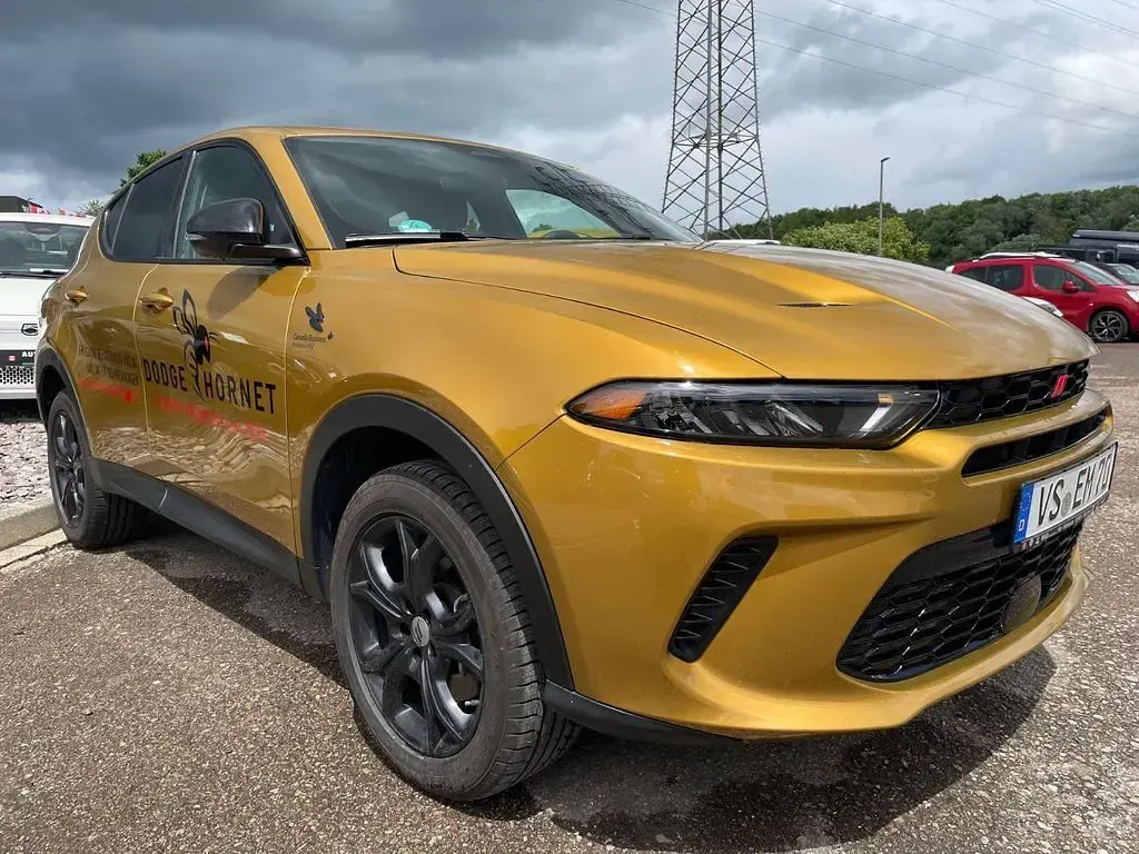 Gebraucht Dodge Hornet 272 PS (200 kW) 2024 Gold SUV