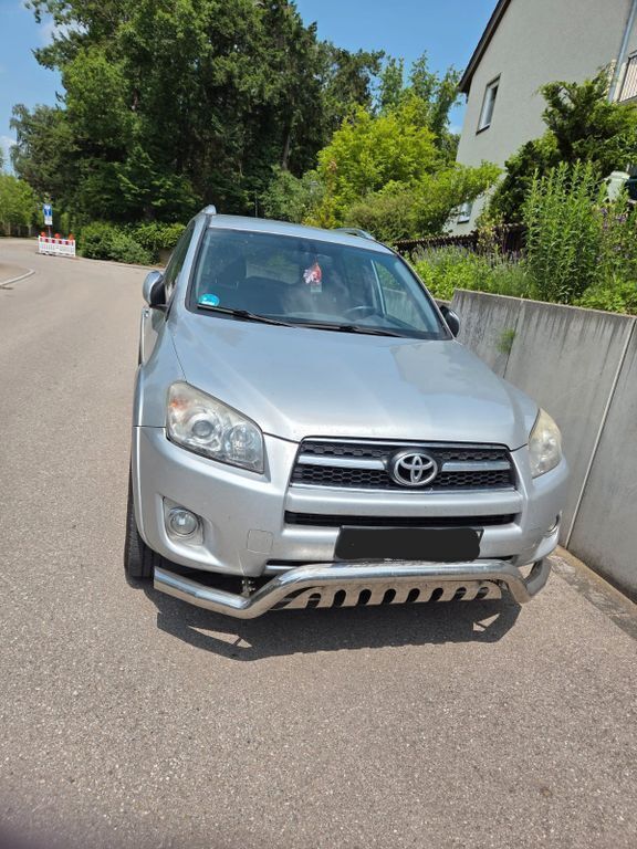 Silber Gebraucht 2010 Toyota RAV4 Executive SUV | 5.900 € (Guter Preis) - Bild 1/4