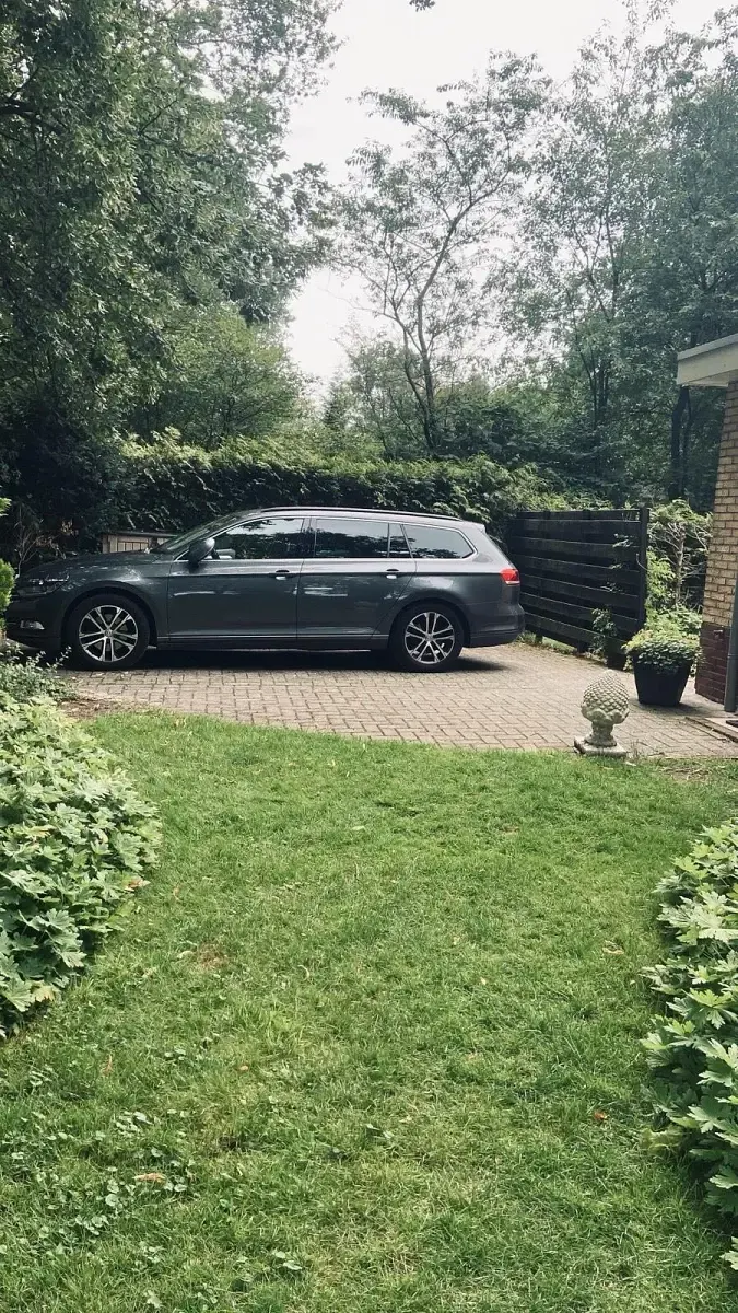 Gebraucht VW Passat 150 PS (110 kW) 2016 Grau Kombi