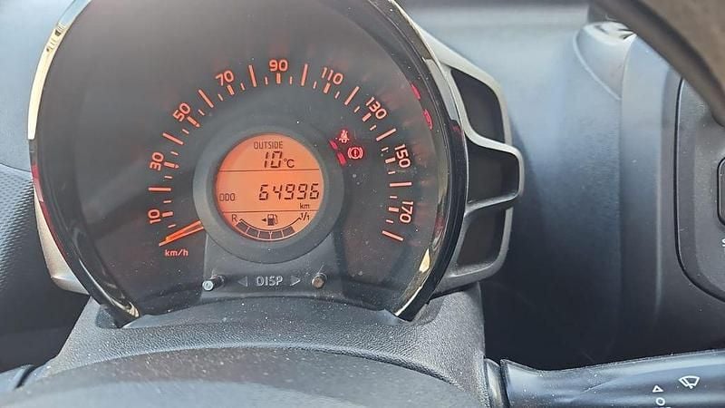 Gebraucht Citroën C1 Feel 69 PS (50 kW) 2015 Rot Kleinwagen