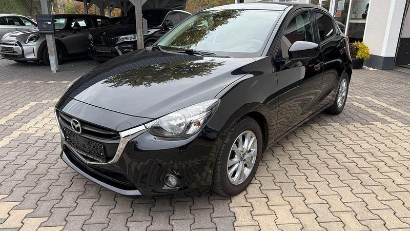 Gebraucht Mazda 2 Edition 90 PS (66 kW) 2015 Schwarz Limousine