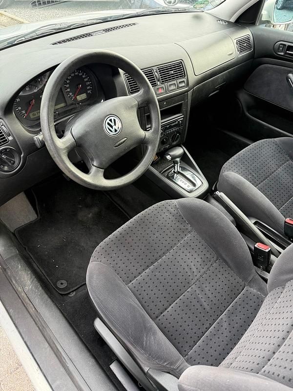 Gebraucht VW Golf III 102 PS (75 kW) 1999 Grau Limousine