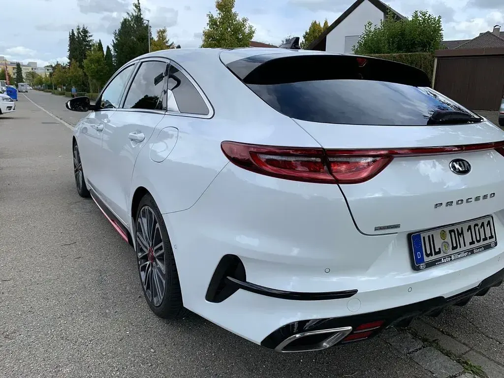 Gebraucht Kia ProCeed GT 204 PS (150 kW) 2019 Weiß Kombi