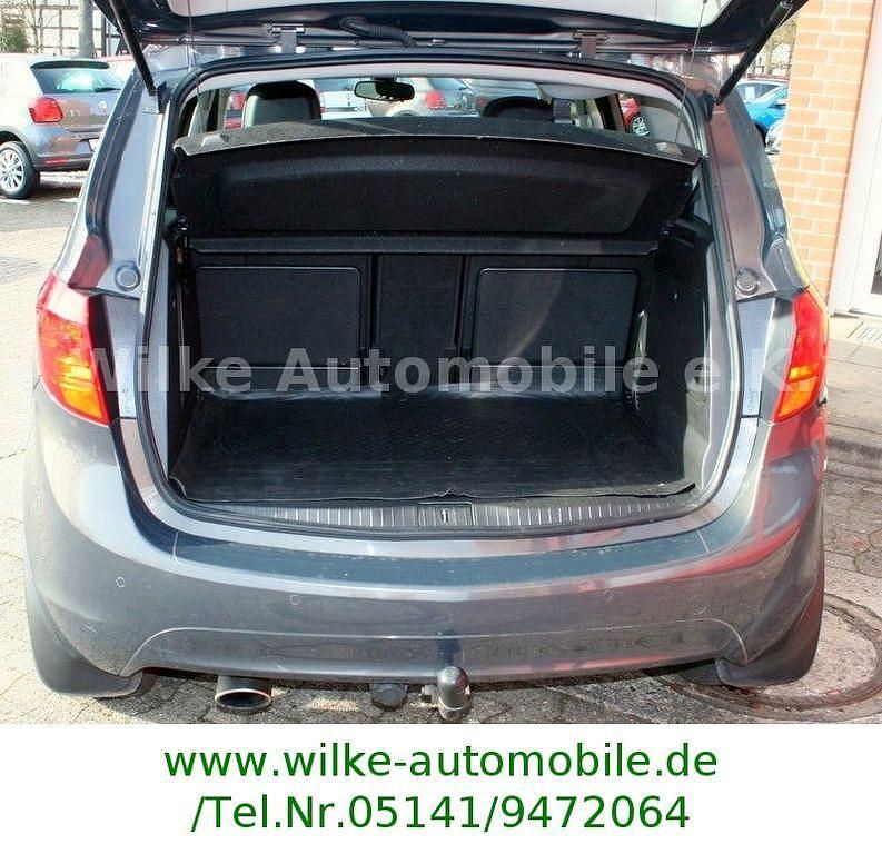 Gebraucht Opel Meriva Innovation 140 PS (102 kW) 2013 Grau Van / Kleinbus