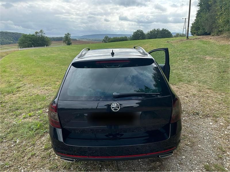Gebraucht Skoda Octavia RS 184 PS (135 kW) 2014 Schwarz Kleinwagen