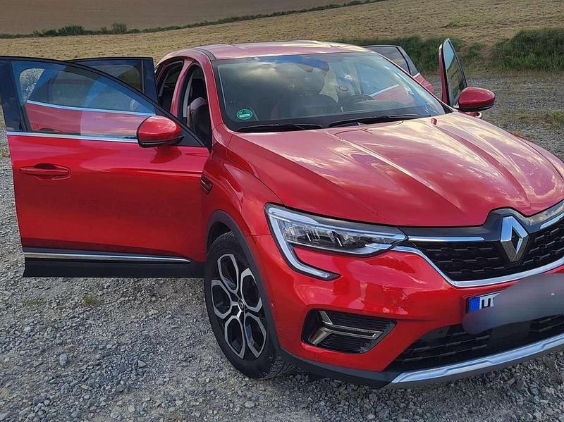 Gebraucht Renault Arkana Intens 140 PS (102 kW) 2021 Rot SUV
