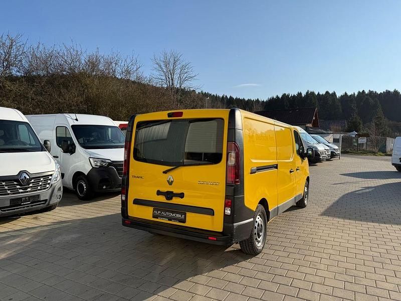 Gebraucht Renault Trafic 120 PS (88 kW) 2020 Gelb Van / Kleinbus