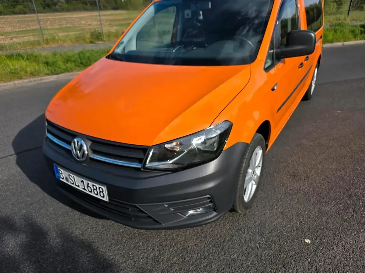 Gebraucht VW Caddy Maxi 150 PS (110 kW) 2019 Orange Van / Kleinbus