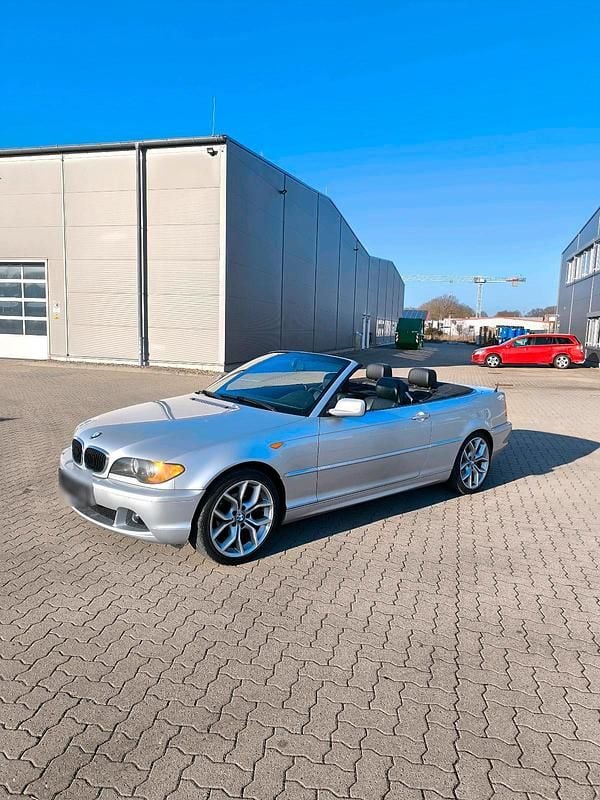 Gebraucht BMW 318 Cabriolet 116 PS (85 kW) 2004 Silber Cabrio