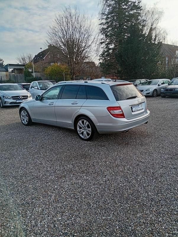 Gebraucht Mercedes C230 Elegance 204 PS (150 kW) 2008 Silber Kombi