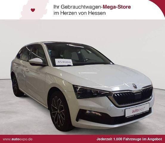 Moonweiß perleffekt Gebraucht 2020 Skoda Scala Style Kleinwagen | 16.990 € (Fairer Preis) - Bild 1/4