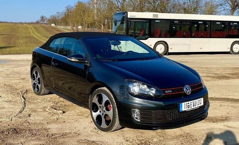 Gebraucht VW Golf Cabriolet GTI 211 PS (155 kW) 2013 Grau Cabrio