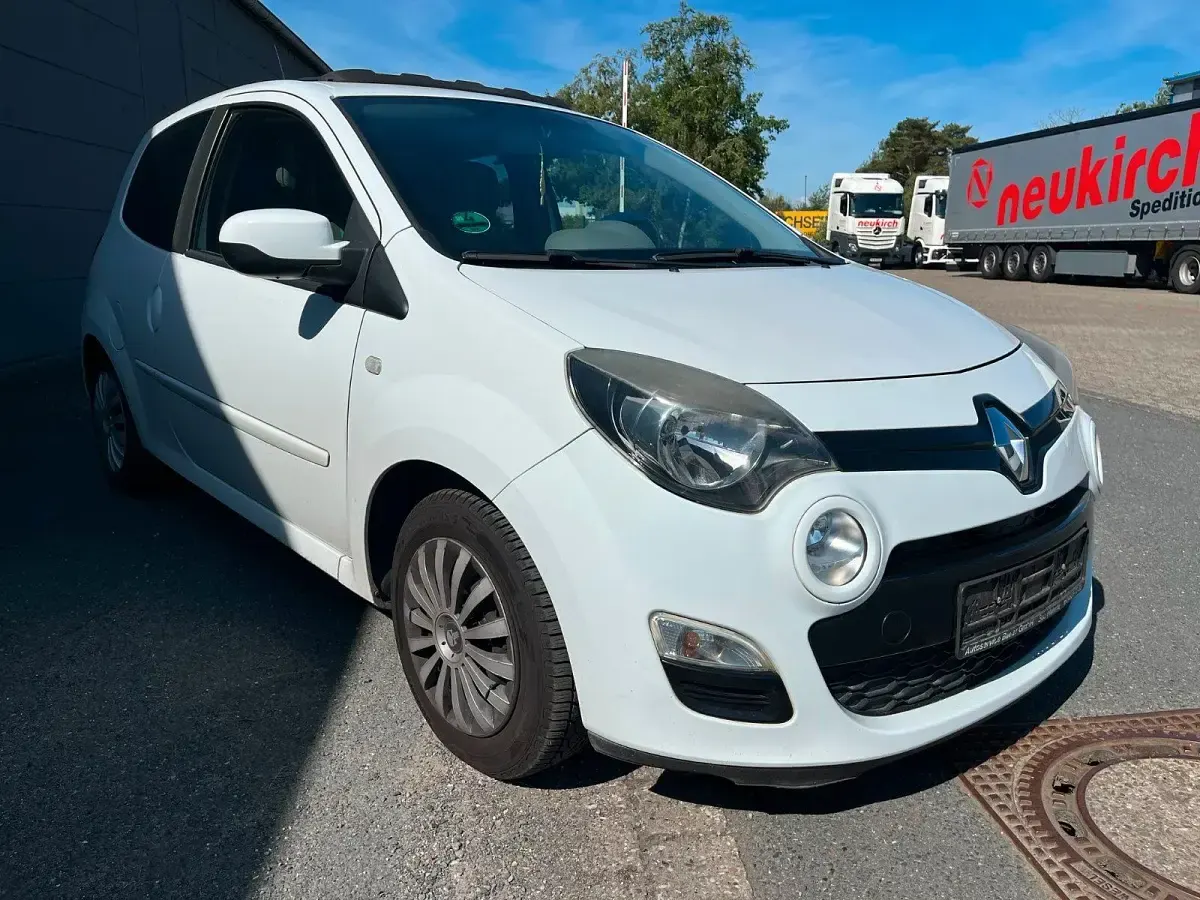 Gebraucht Renault Twingo 75 PS (55 kW) 2012 Weiß Kleinwagen