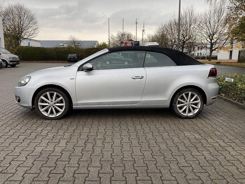 Gebraucht VW Golf Cabriolet LOUNGE 105 PS (77 kW) 2015 Silber Cabrio