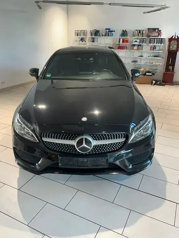 Gebraucht Mercedes C400 333 PS (244 kW) 2016 Schwarz Coupé