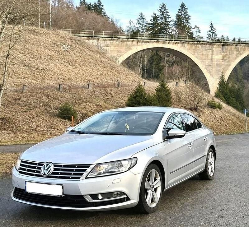 Gebraucht VW Passat 140 PS (102 kW) 2012 Silber Coupé