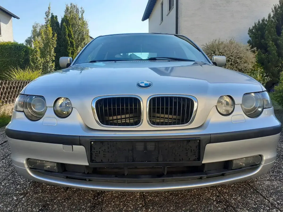 Gebraucht BMW 316 Compact 115 PS (84 kW) 2002 Silber Kleinwagen