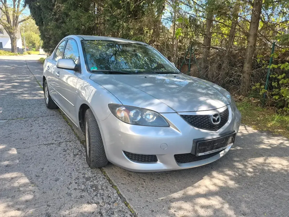 Usata Mazda 3 105 CV (77 kW) 2004 Grigio Berlina