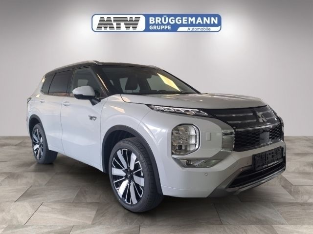 Schwarz (weiss Neu 2025 Mitsubishi Outlander P-HEV Top SUV | 57.570 € - Bild 1/4