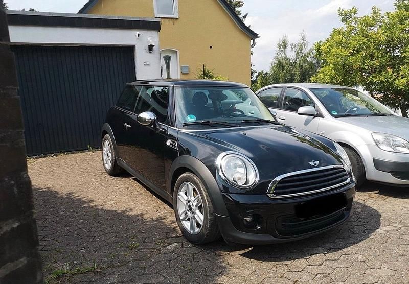 Gebraucht Mini ONE 75 PS (55 kW) 2011 Schwarz Kleinwagen