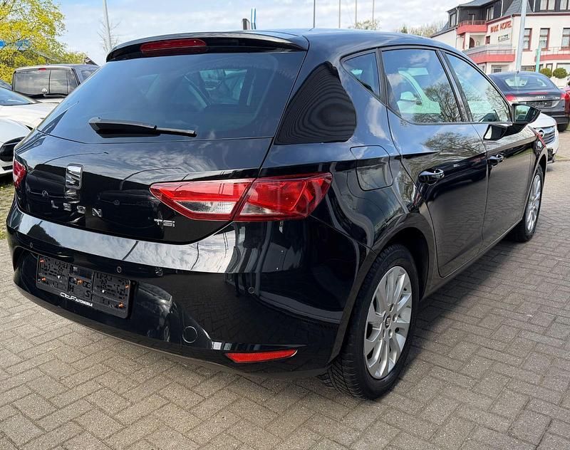 Gebraucht Seat Leon Style 110 PS (80 kW) 2015 Schwarz Kleinwagen