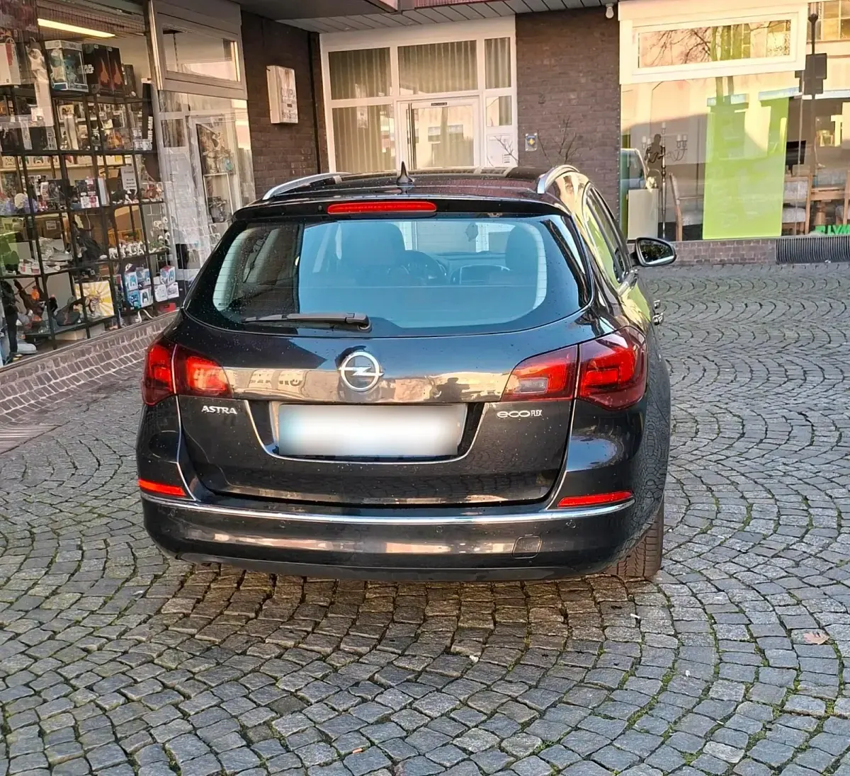 Gebraucht Opel Astra Eco 2013 Schwarz Kombi