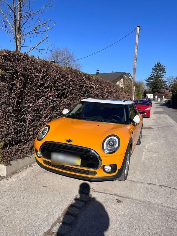 Orange Gebraucht 2016 Mini Cooper Clubman Kombi | 15.990 € - Bild 1/4