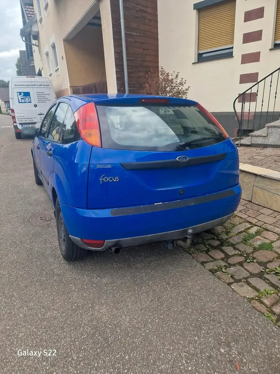 Brugt Ford Focus 100 HK (73 kW) 2003 Blå Sedan